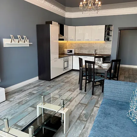 Arcadia Hills - 2 Bedroom - With Parking Apartment Odessa
